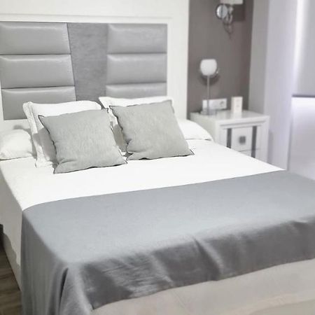 Virrey Del Pino - Apartamento En บาเอนา ภายนอก รูปภาพ