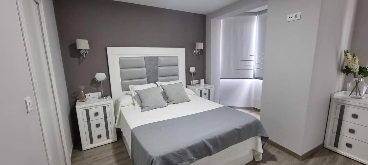 Virrey Del Pino - Apartamento En บาเอนา ภายนอก รูปภาพ