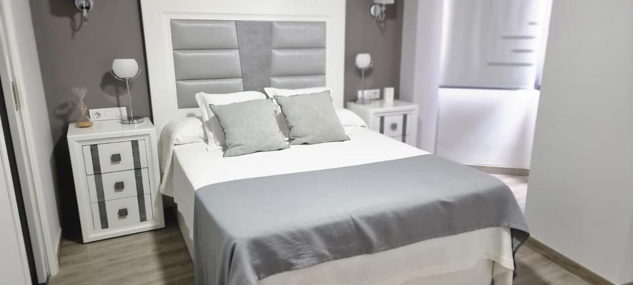 Virrey Del Pino - Apartamento En บาเอนา ภายนอก รูปภาพ