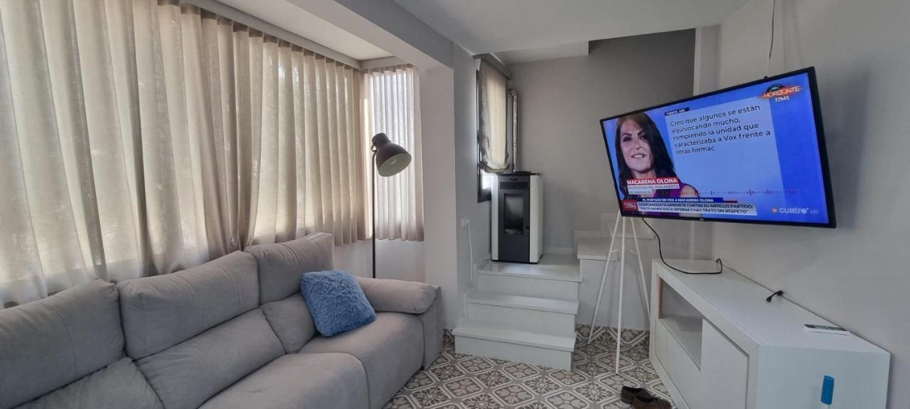 Virrey Del Pino - Apartamento En บาเอนา ภายนอก รูปภาพ